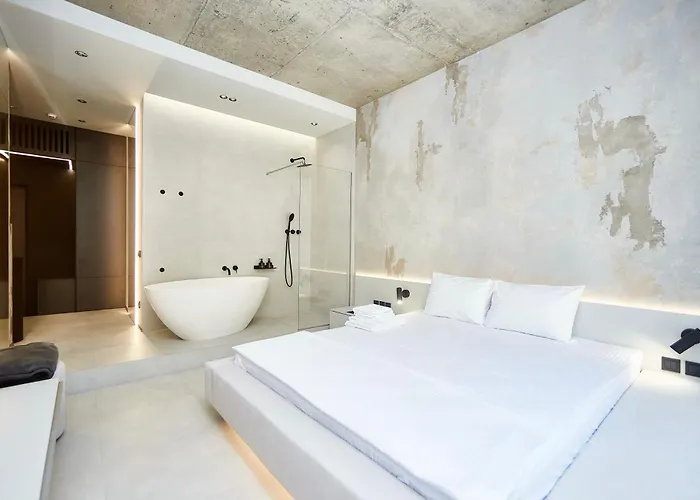 Arkadia Elegia Odessza